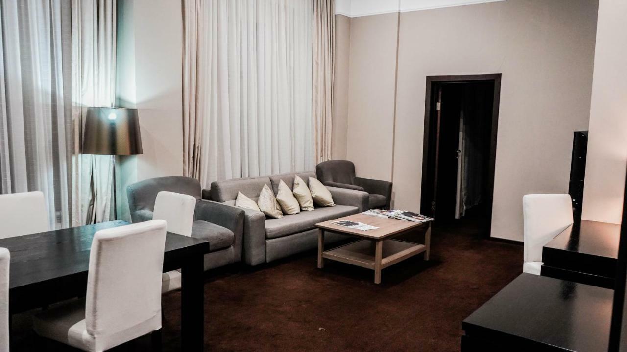 Jelsominohotel Astana Eksteriør billede