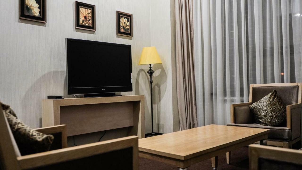 Jelsominohotel Astana Eksteriør billede