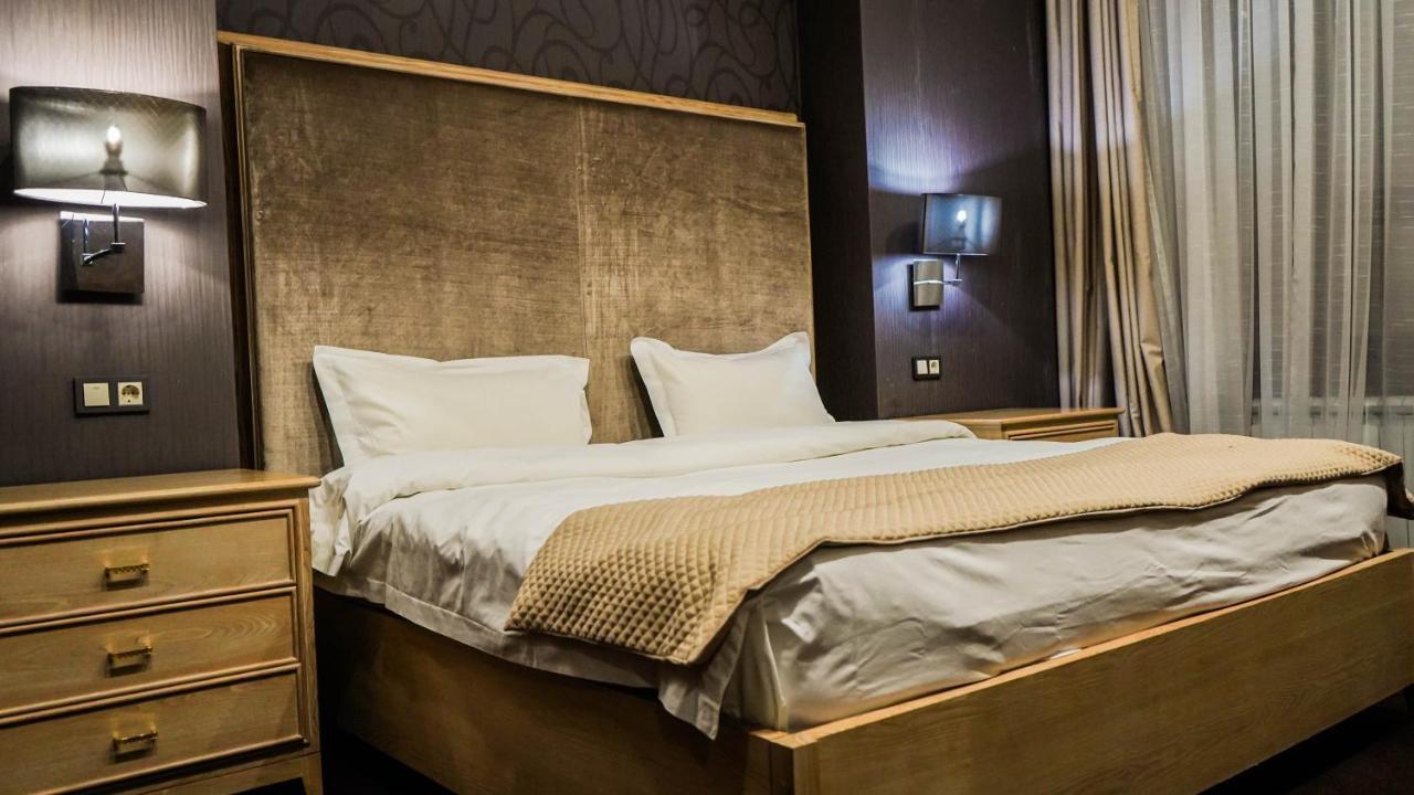 Jelsominohotel Astana Eksteriør billede