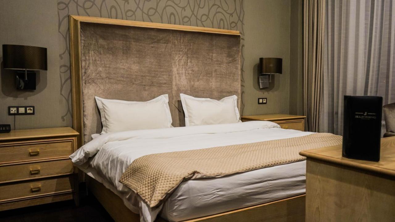Jelsominohotel Astana Eksteriør billede