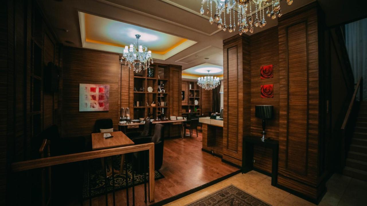 Jelsominohotel Astana Eksteriør billede